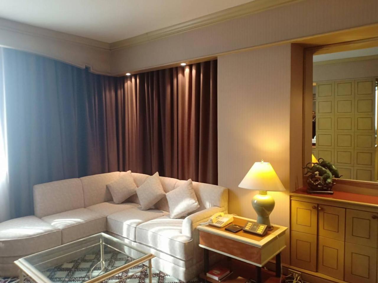 The Maruay Garden Hotel Bangkok Exterior foto