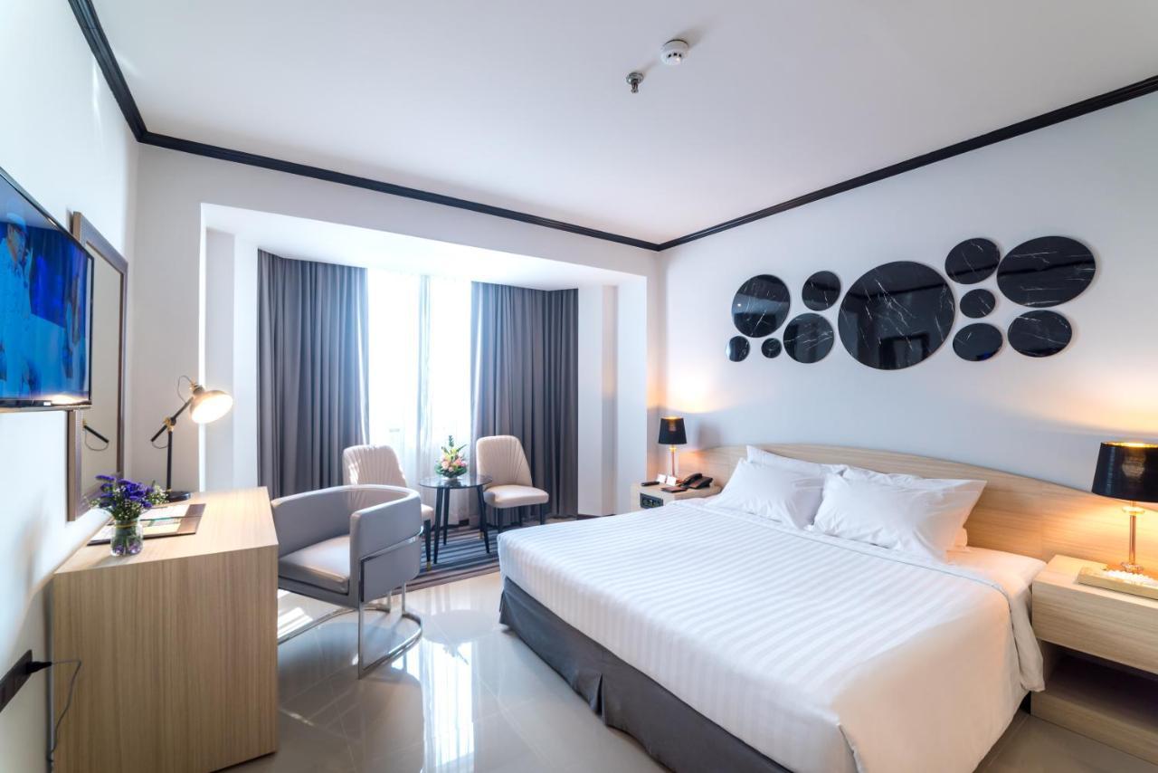 The Maruay Garden Hotel Bangkok Exterior foto